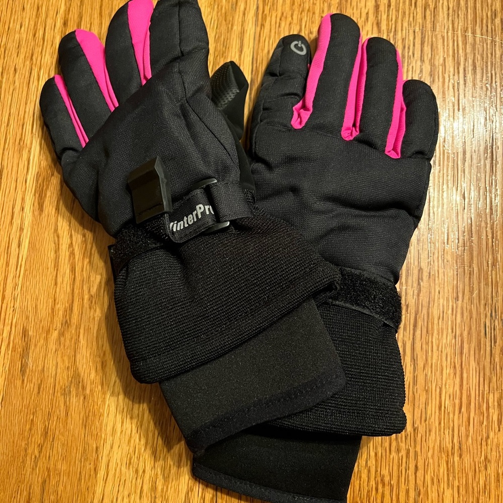 Girls ski gloves